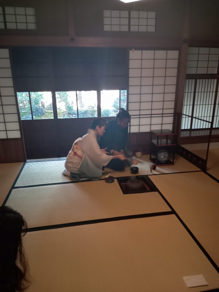 本格的茶道体験